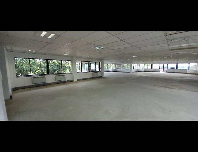 1,485M² OFFICE TO LET IN WOODMEAD
